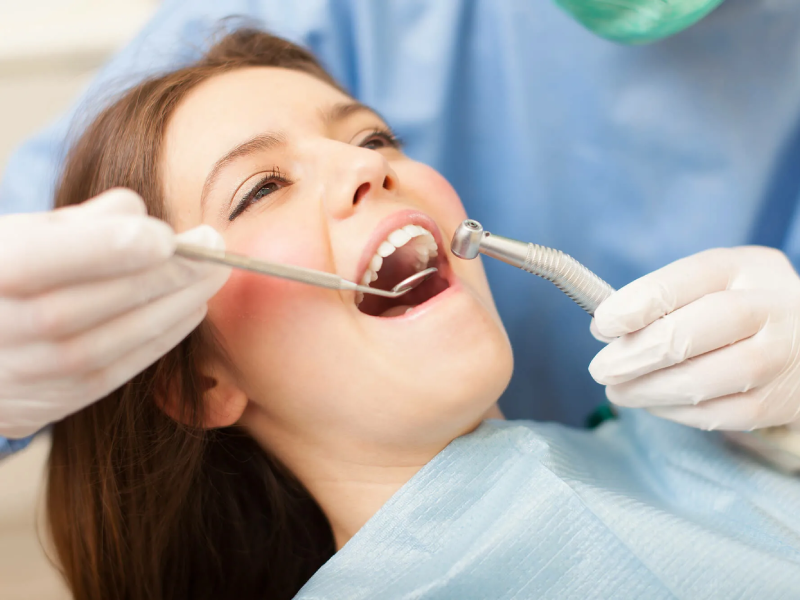 بهترین متخصص عصب کشی تهران کیست و چه ویژگی هایی دارد؟